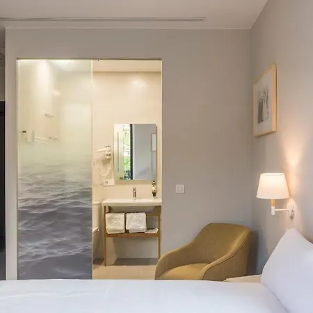 מלון Bidaia Boutique 3*